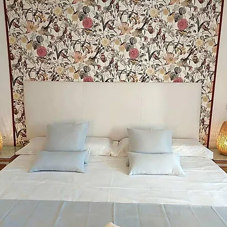 Hotel Garden Rous *