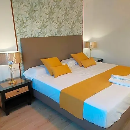 Hotel Garden Rous *